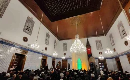 Diyanet İşleri Başkanı Ali Erbaş, Ramazan ayının ilk teravih namazını Ankara Hacı Bayram Veli Camisi’nde kıldırdı