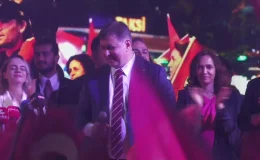 CHP İzmir Büyükşehir Belediye Başkan Adayı Cemil Tugay Seçim Sonuçlarını Kutladı