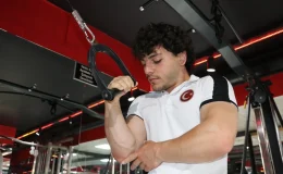 İsmail Hacı Bekar, Avrupa Bilek Güreşi Şampiyonası’nda bronz madalya kazandı