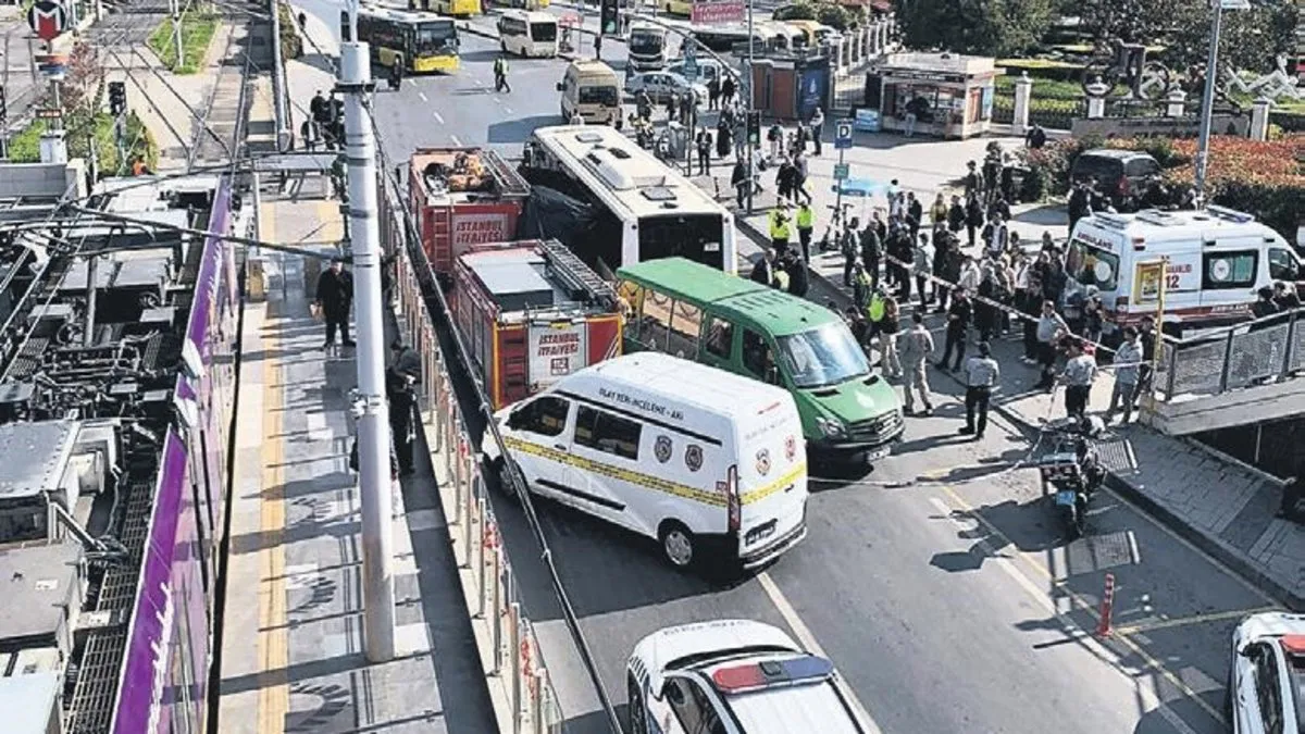 İETT otobüsünün çarptığı yaşlı kadın hayatını kaybetti