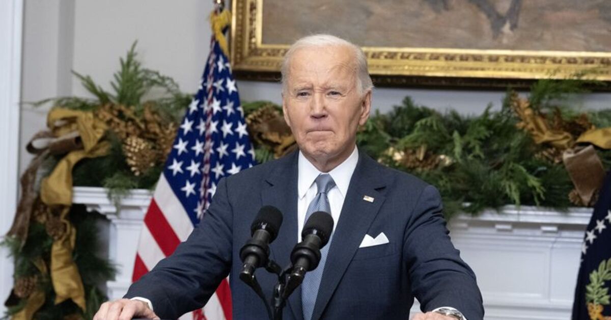 Biden: Burada elektriğim kesildi
