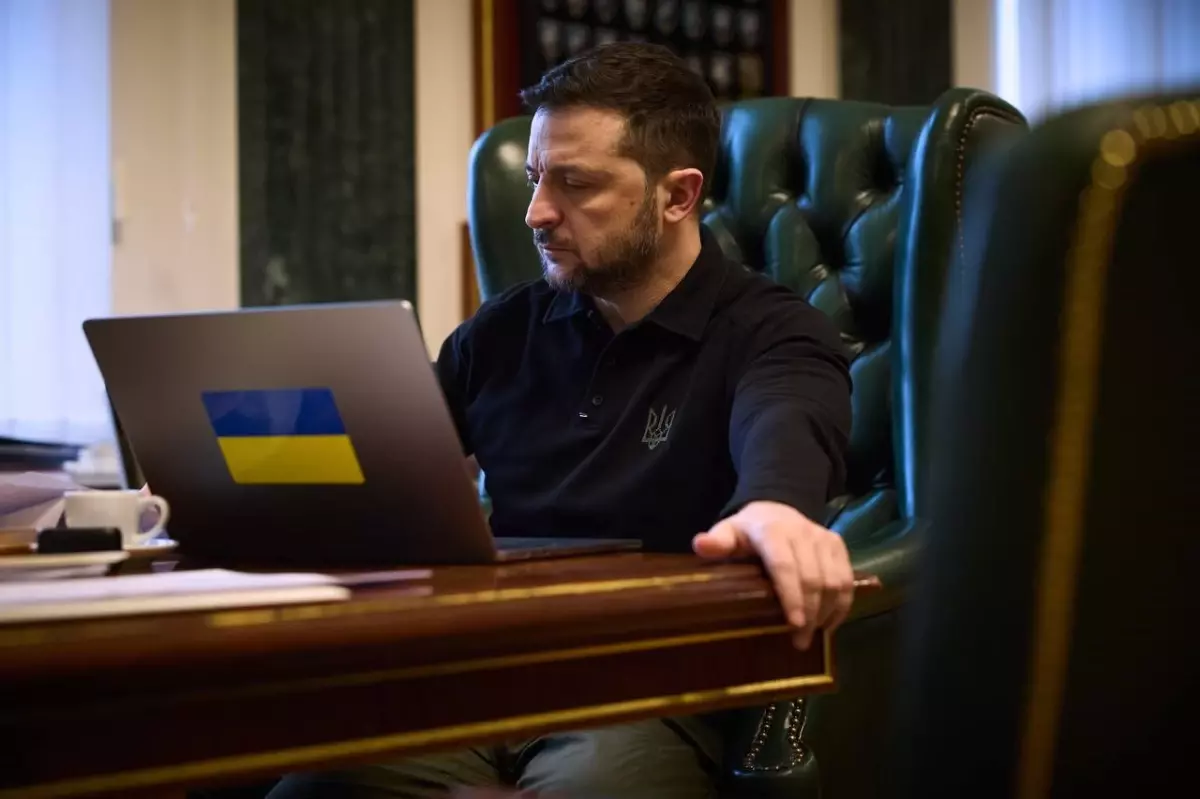 Zelenskiy’den Aliyev’e Başsağlığı ve Soruşturma Talepleri